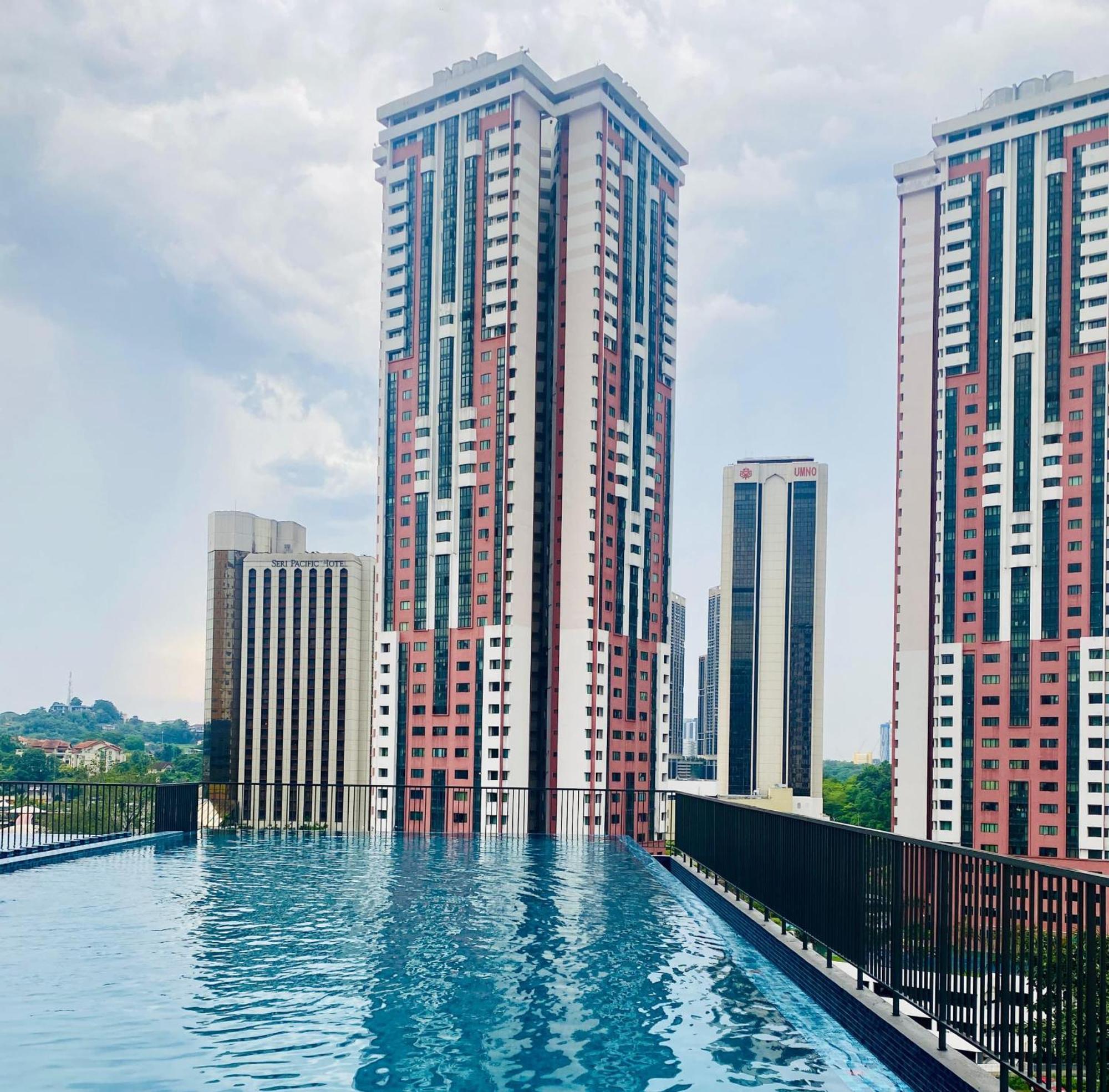 Chamber Klcc By Zfj World Pangsapuri